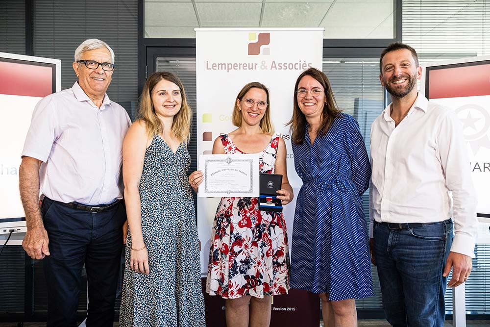 remise de médaille d'honneur du travail chez Lempereur & Associés